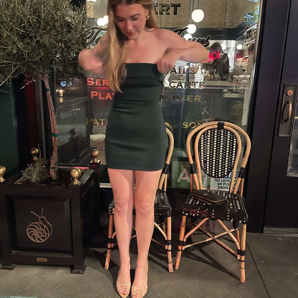 Elegant Green Strapless Dress